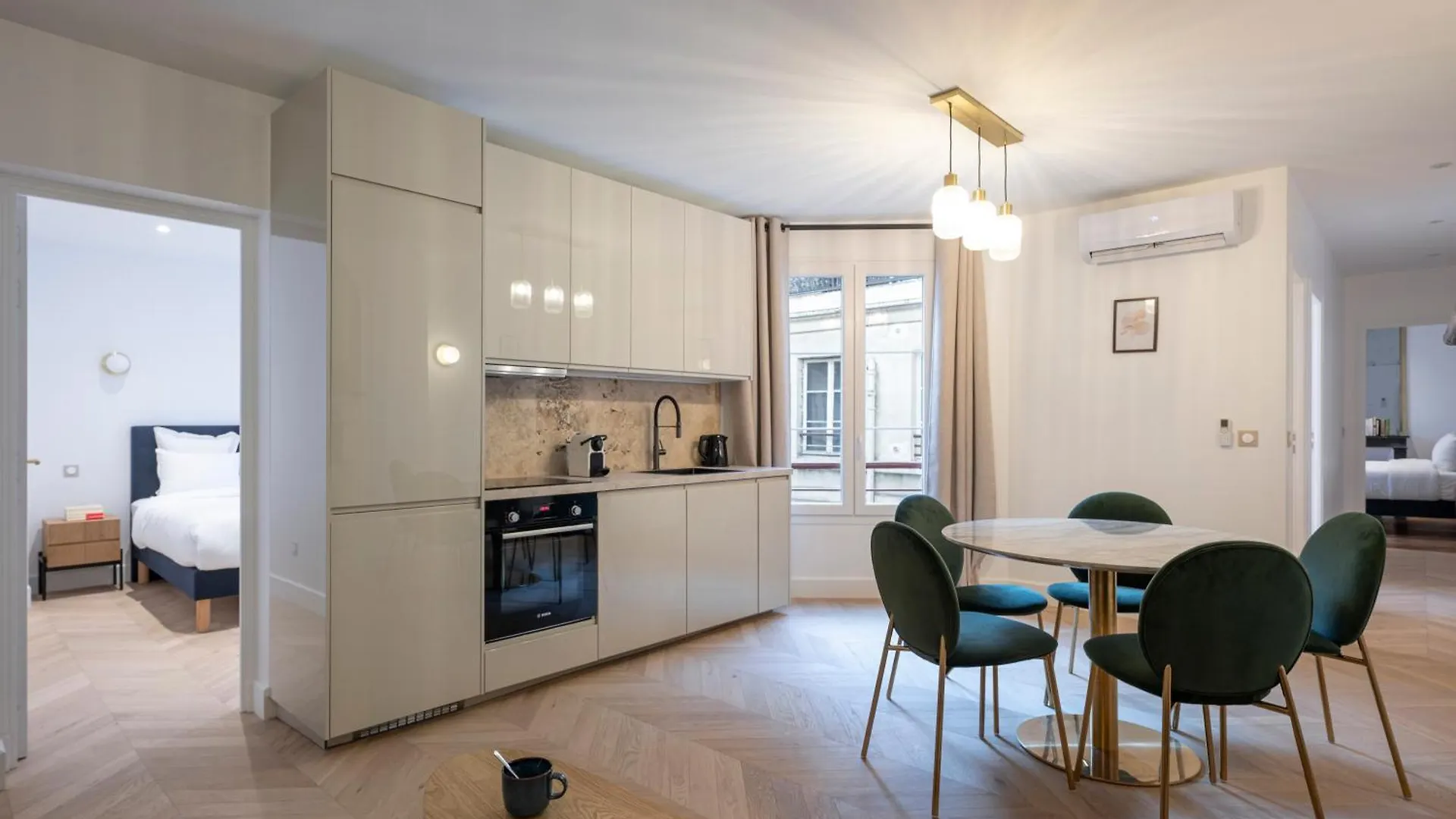 Quartier Libre Madeleine Apartment Paris