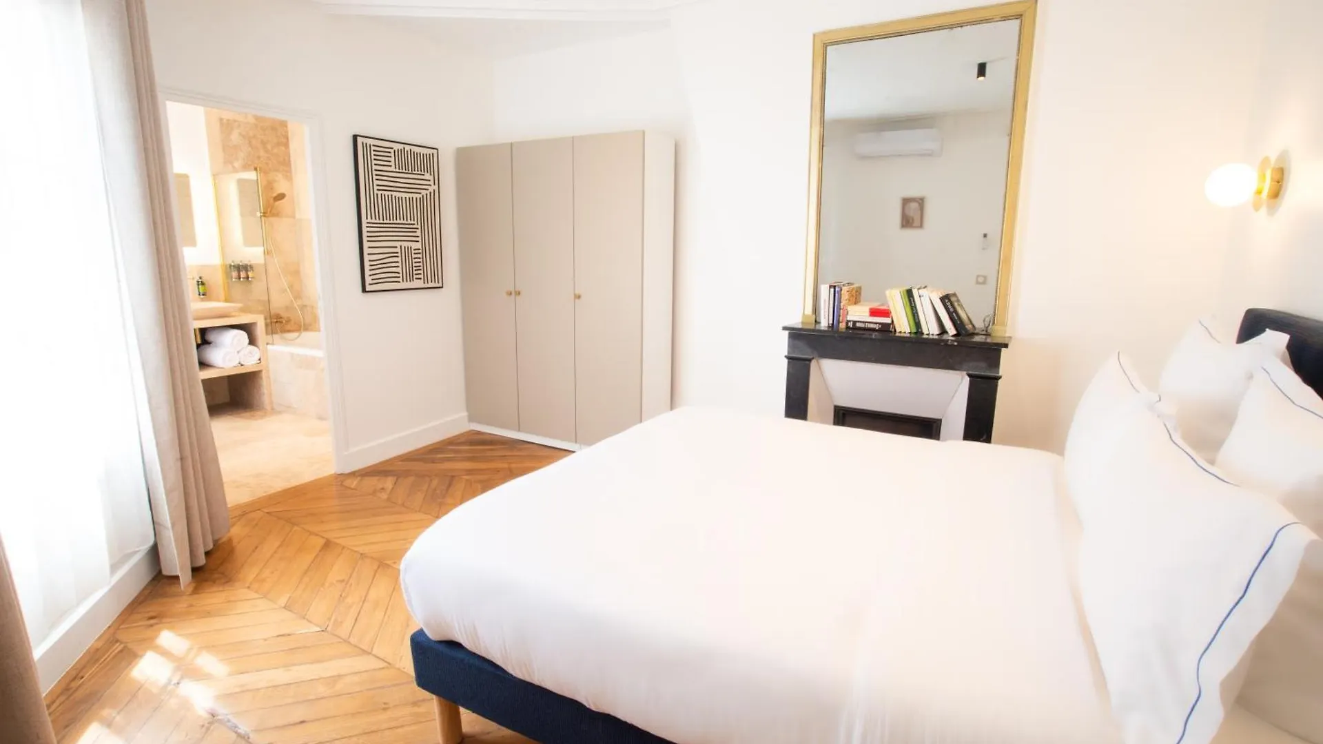 Quartier Libre Madeleine Apartment Paris