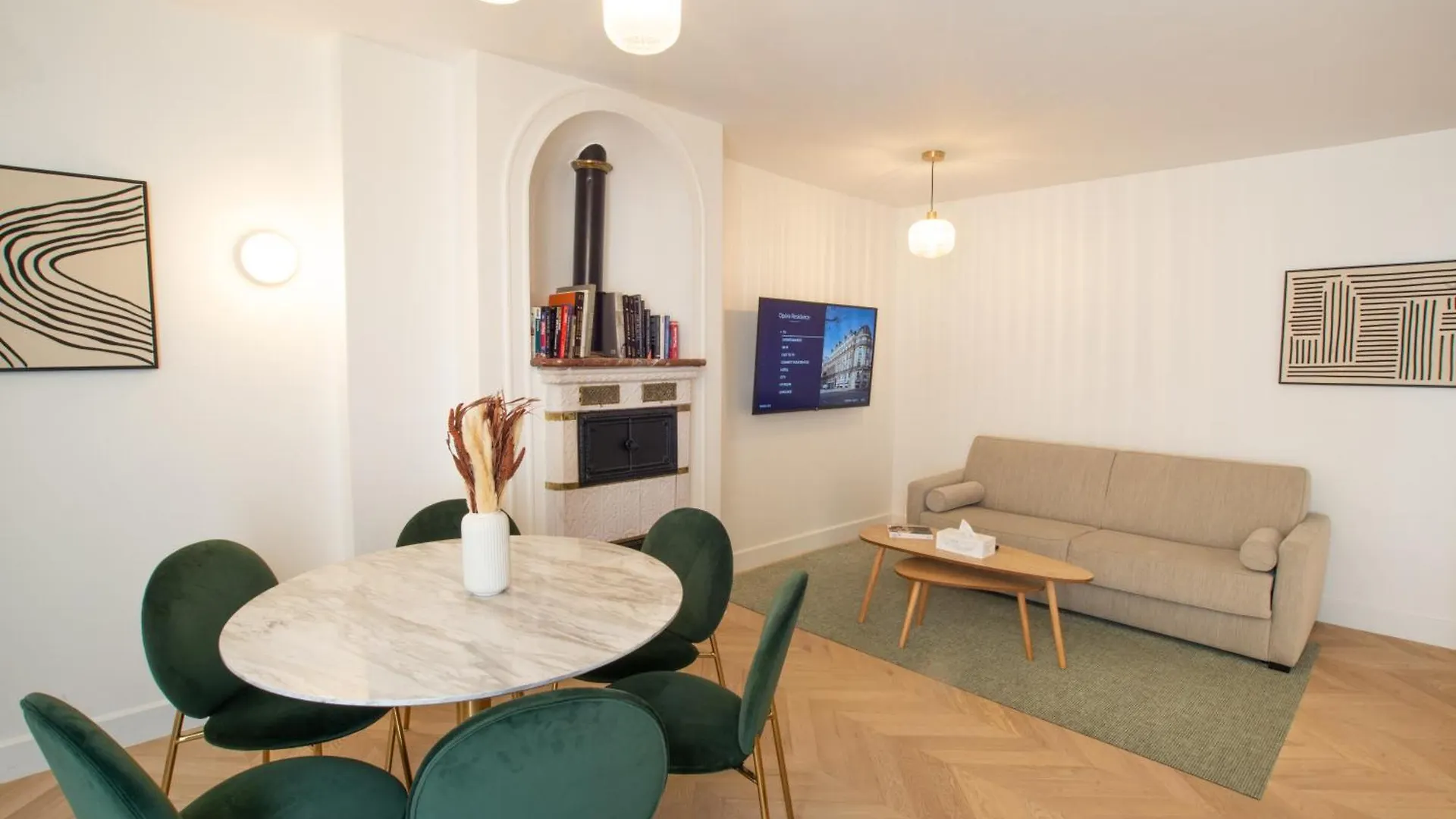 Quartier Libre Madeleine Apartment Paris 0*,  France