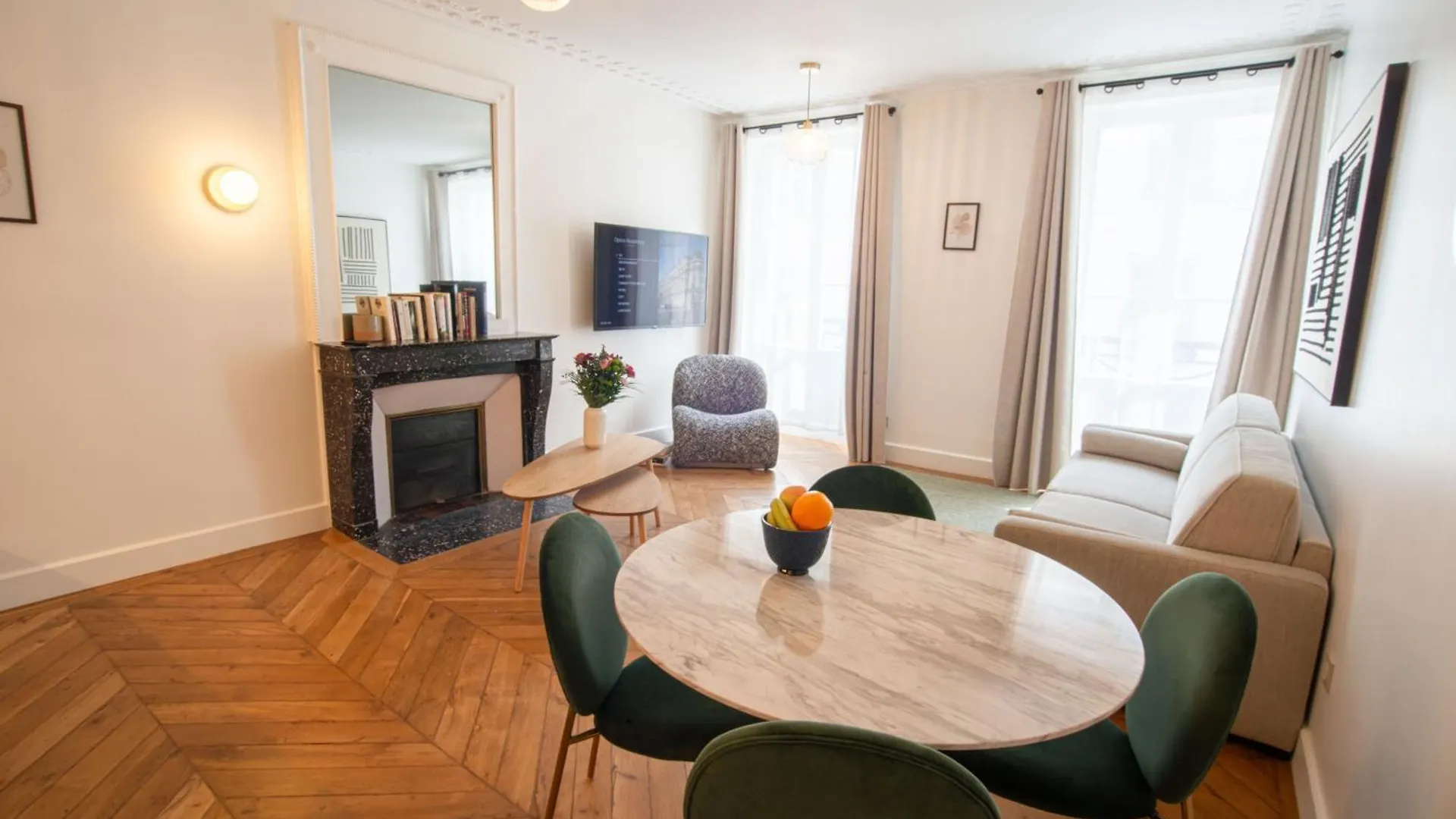 Quartier Libre Madeleine Apartment Paris France