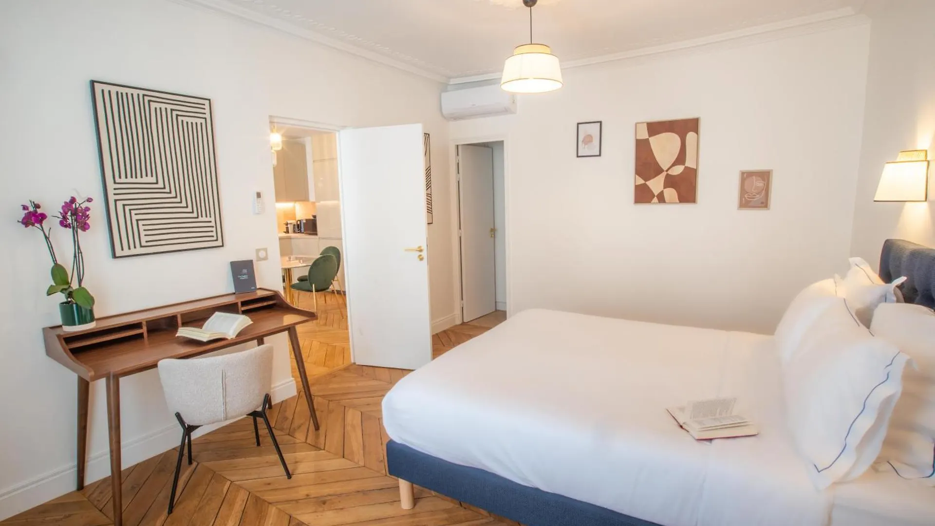 Quartier Libre Madeleine Apartment Paris