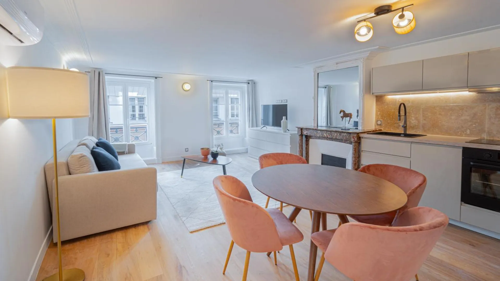 Quartier Libre Madeleine Apartment Paris 0*,  France