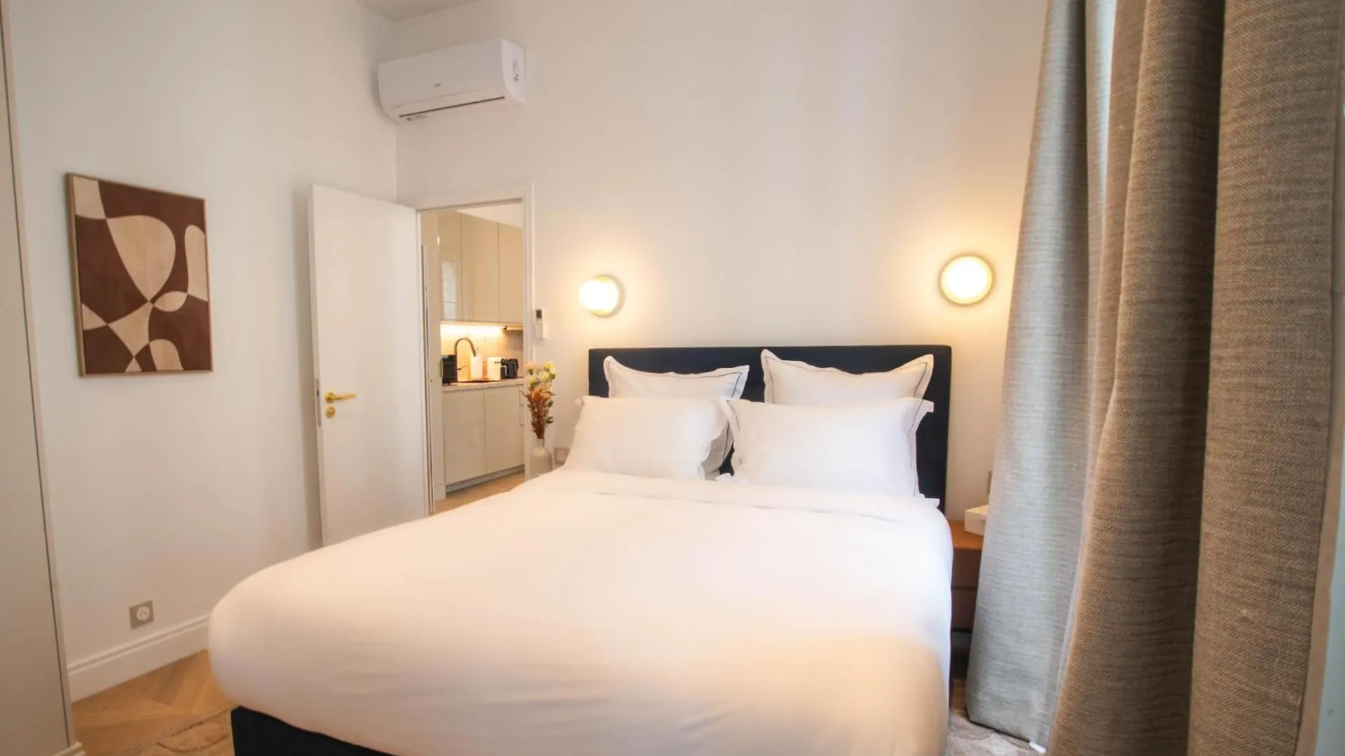 Quartier Libre Madeleine Apartment Paris