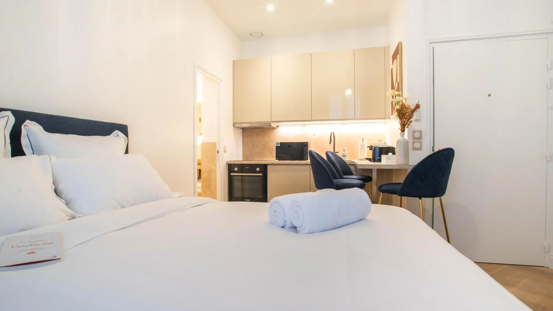 Quartier Libre Madeleine Apartment Paris
