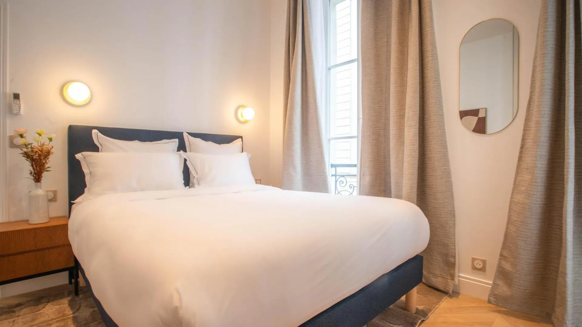 Quartier Libre Madeleine Apartment Paris