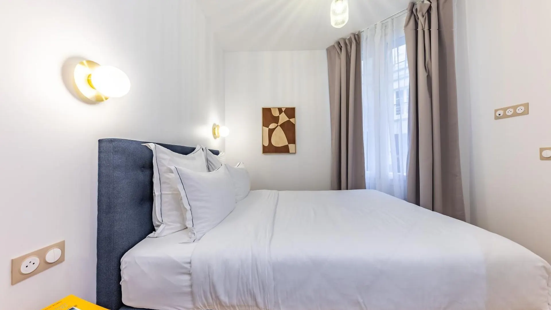 Quartier Libre Madeleine Apartment Paris France