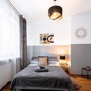 Clicktheflat Wolska Апартаменты Варшава