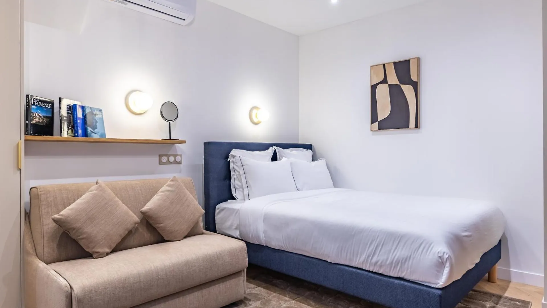 Quartier Libre Madeleine Apartment Paris